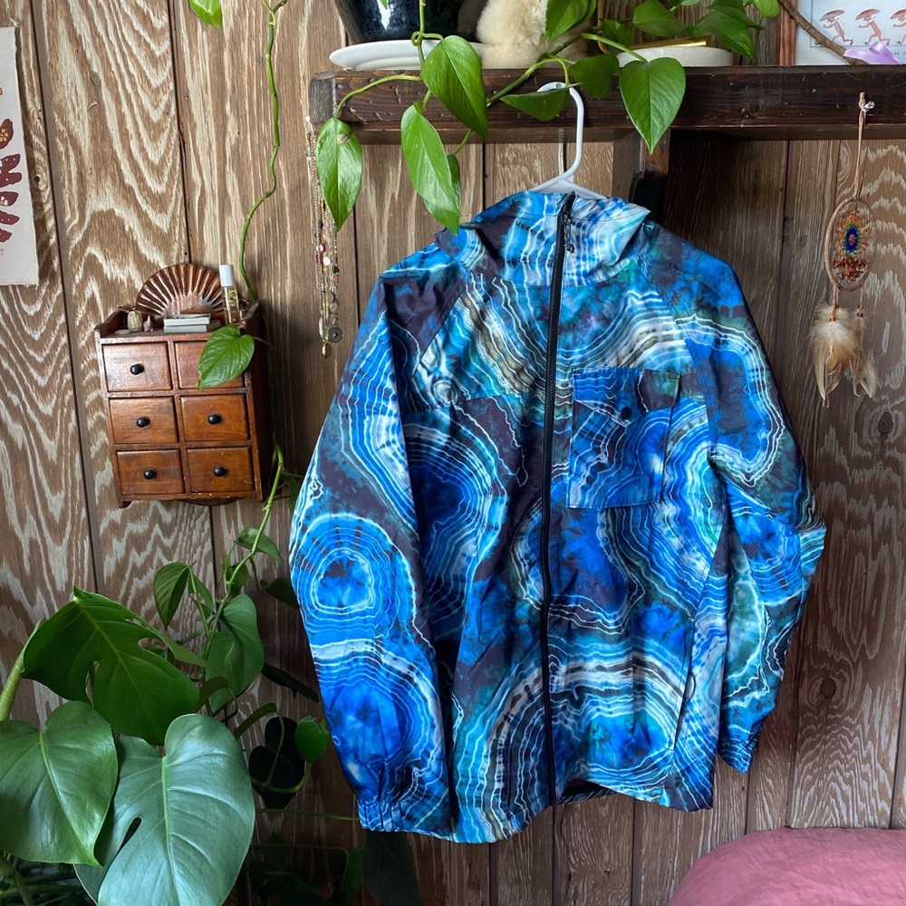 Burton x Katya Moon collab, shell jacket size men’s XS (fits women XS-S)